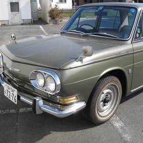 日野コンテッサ1300の整備　山海堂　昭和40年6月　旧車 1967年製ながら69年式という不思議！ 40年間乗り続ける日野